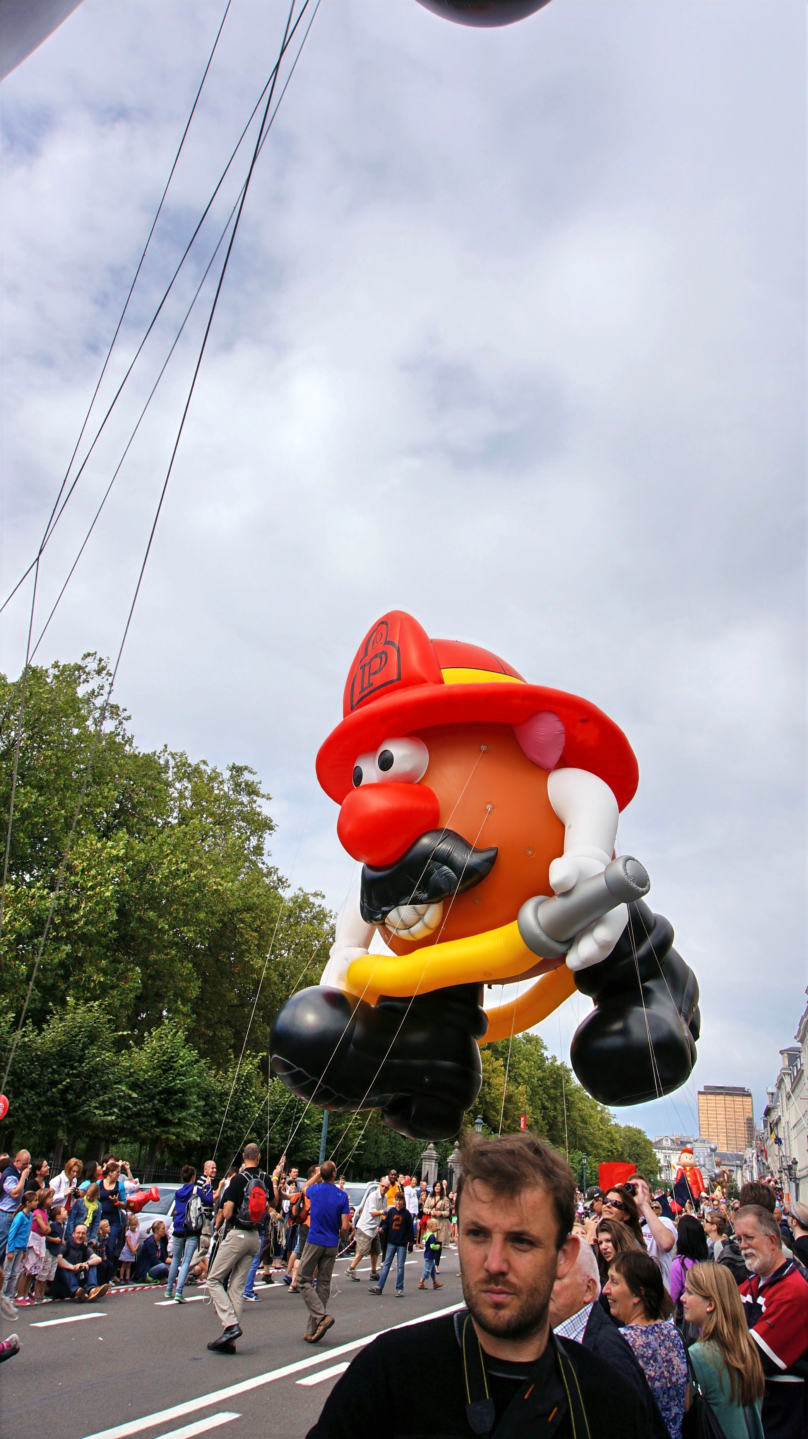 Balloon’s Day Parade photographiée par Miguel Discart et Kiri Karma, Fête de la BD, Bruxelles, 7 septembre 2013.
