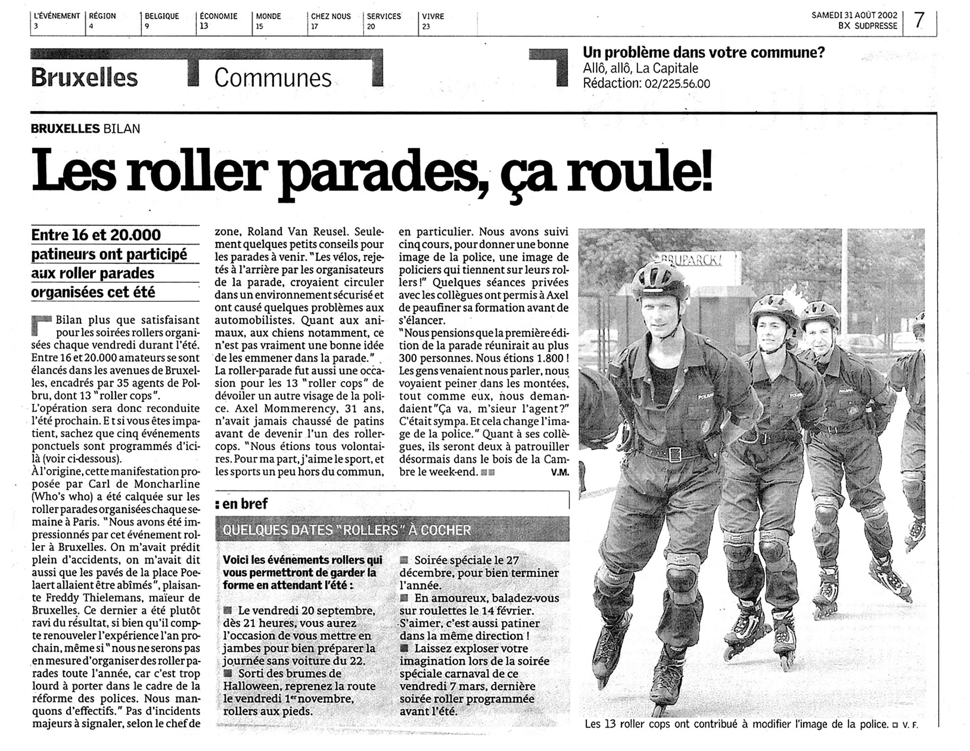 La Capitale, August 31, 2002. Photograph of three police officers on roller skates in front of Bruparck, credited to V. F.