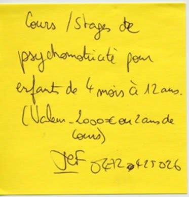 Post-it de proposition de troc, Truc Troc Exhibition 2004, Bozar, Bruxelles, le 16 octobre 2004.