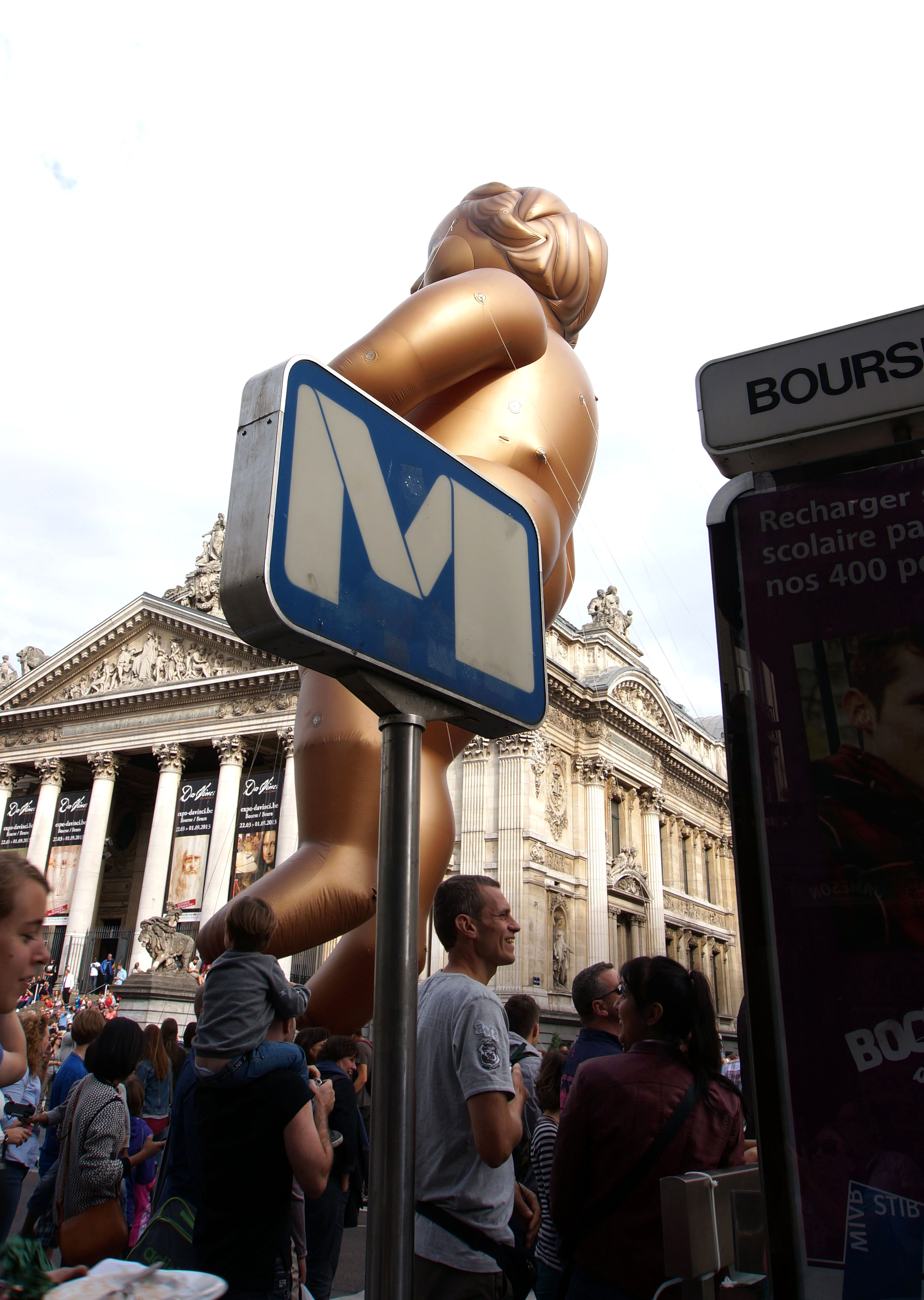 Balloon’s Day Parade photographiée par Miguel Discart et Kiri Karma, Fête de la BD, Bruxelles, 7 septembre 2013.