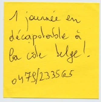 Post-it de proposition de troc, Truc Troc Exhibition 2004, Bozar, Bruxelles, le 16 octobre 2004.