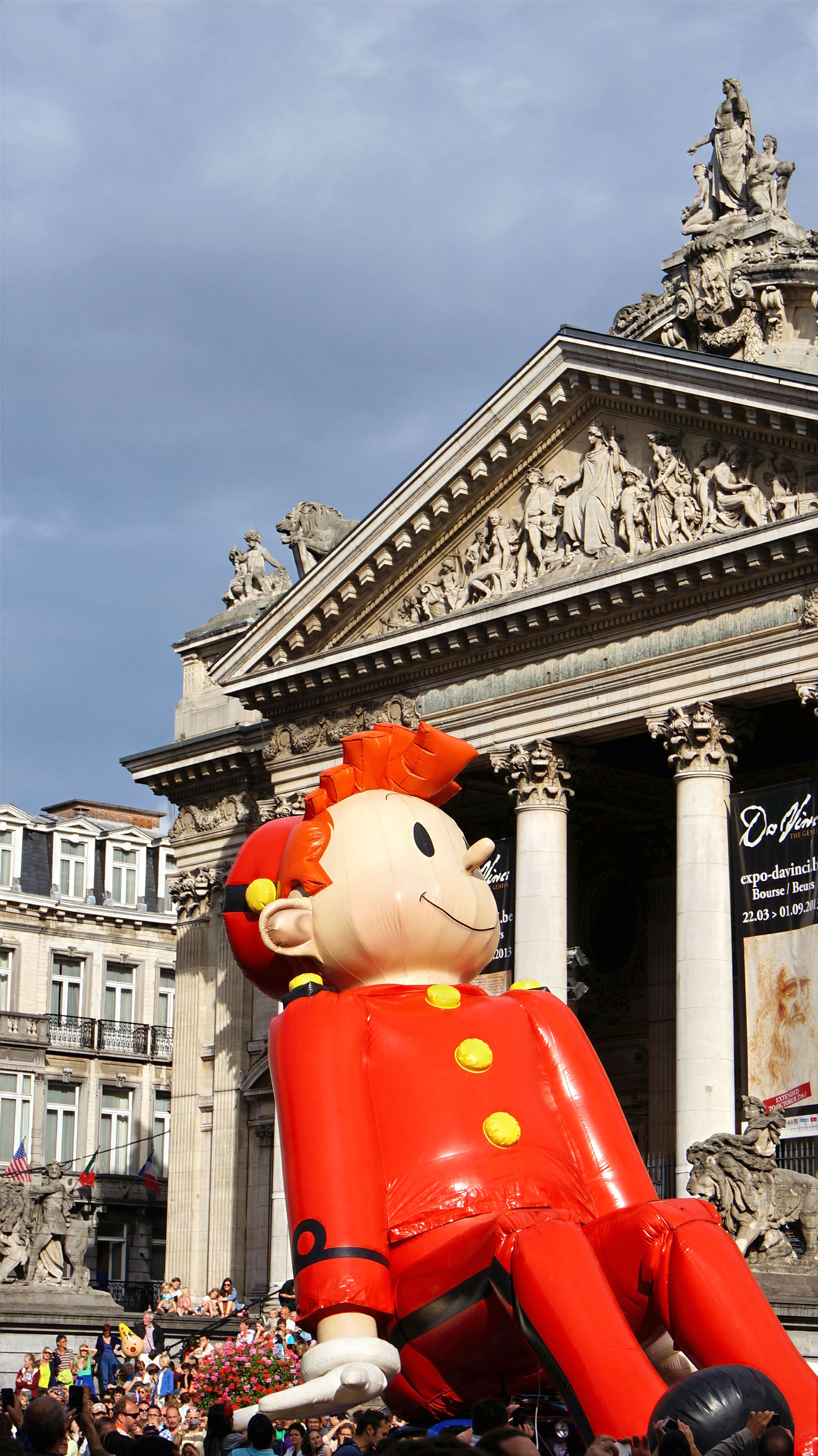 Balloon’s Day Parade photographiée par Miguel Discart et Kiri Karma, Fête de la BD, Bruxelles, 7 septembre 2013.