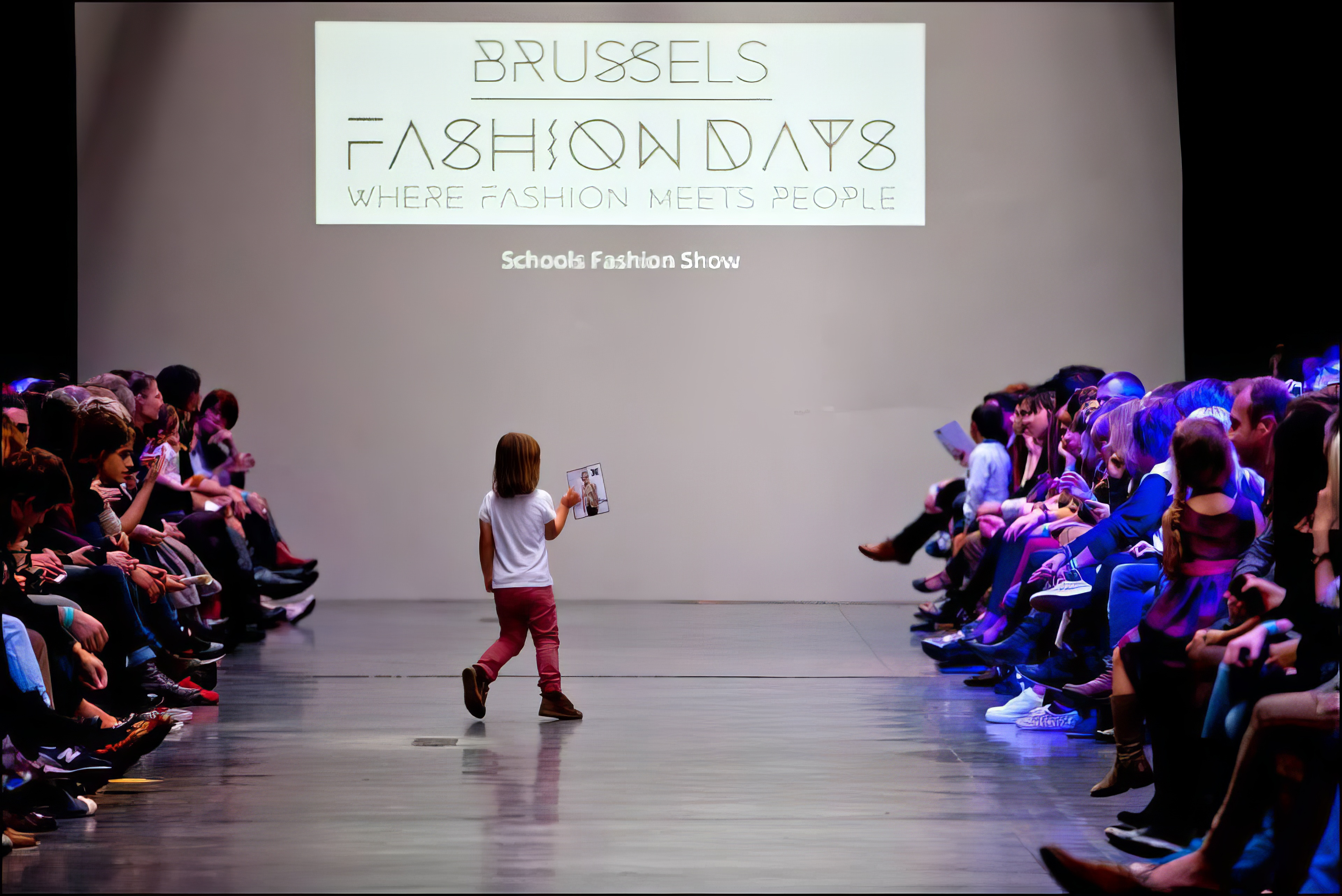 Défilé des Écoles de Mode, photo 73 sur 118.