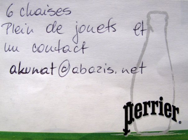 Post-it de proposition de troc, Art Truc Troc, Bozar, Bruxelles, le 31 janvier 2009.