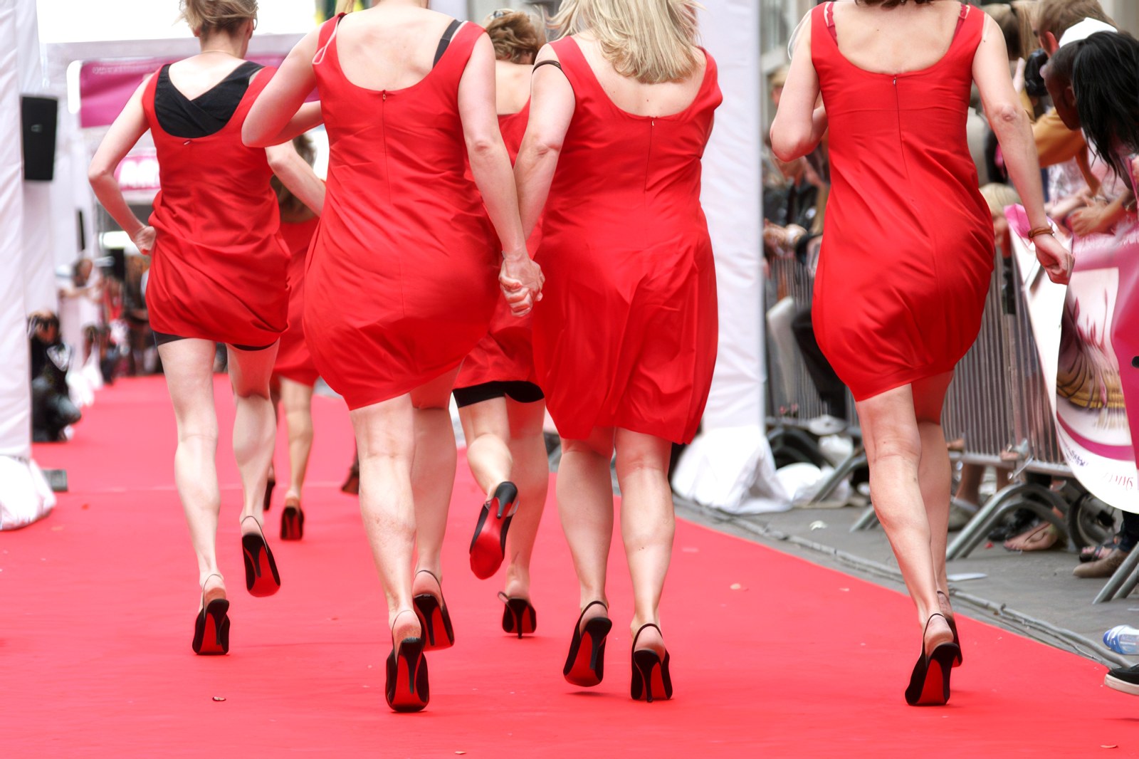 Animations et course en talons aiguilles, Louise High Heels, 6 juillet 2008. Photographie 42 sur 60.