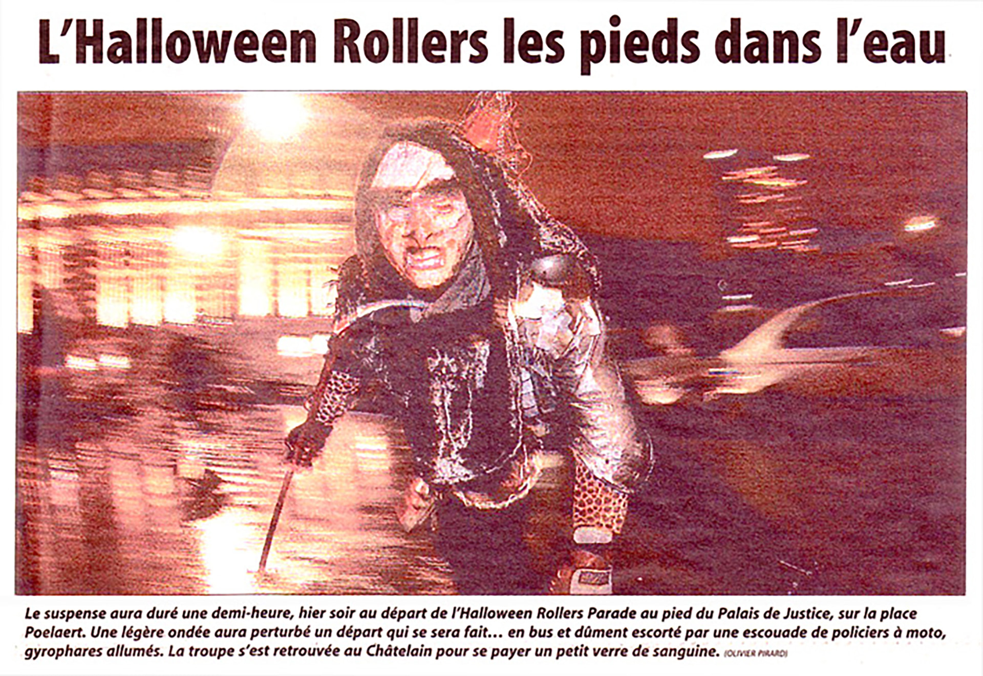 La Dernière Heure, 2 November 2002. A costumed participant at the start of the Halloween Rollers Parade, place Poelaert.