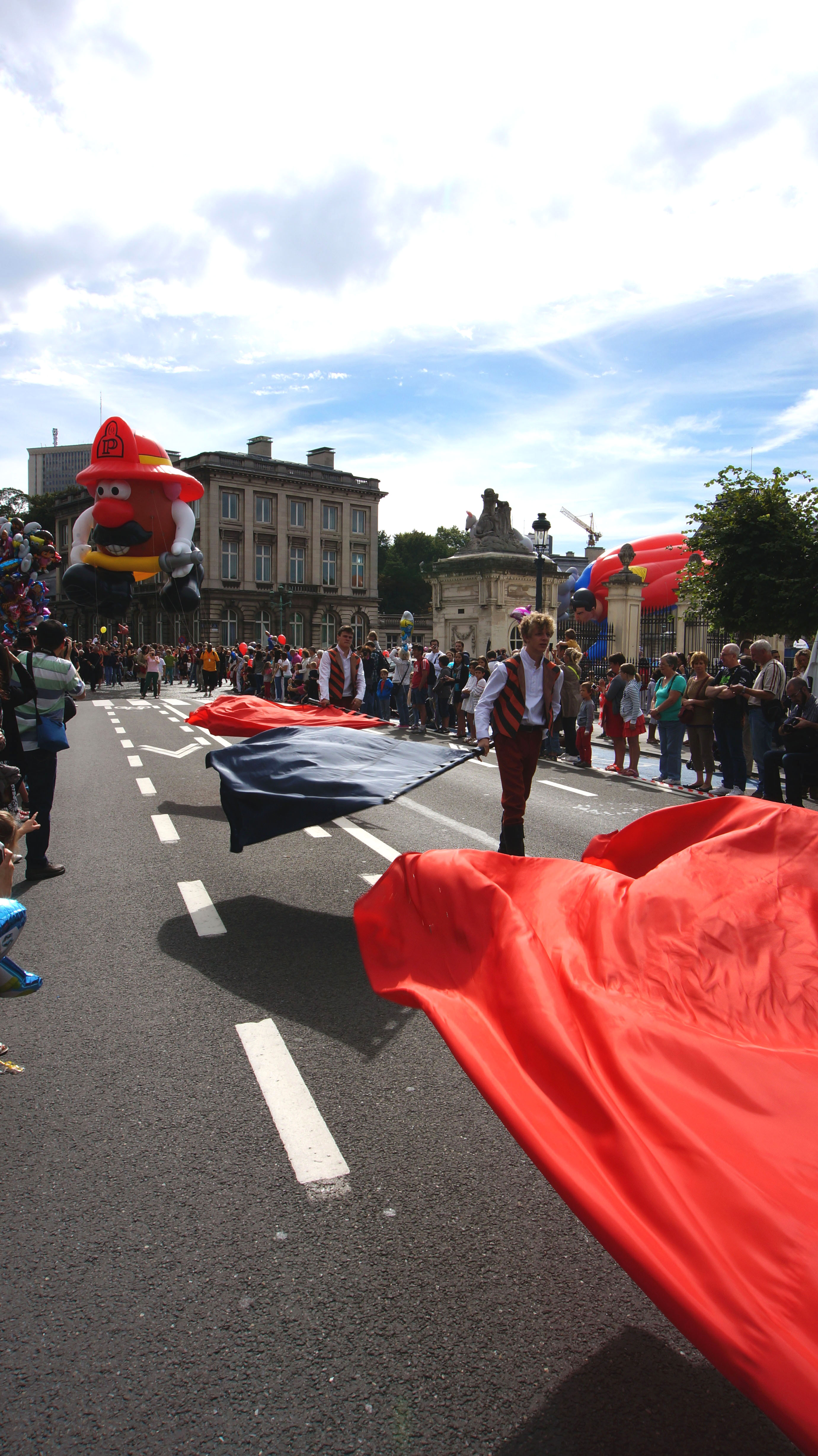 Balloon’s Day Parade photographiée par Miguel Discart et Kiri Karma, Fête de la BD, Bruxelles, 7 septembre 2013.